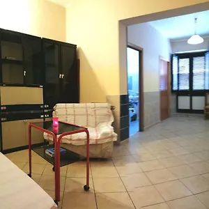 Via Giovanni Travaglia, Free Space Alloggio in famiglia Palermo